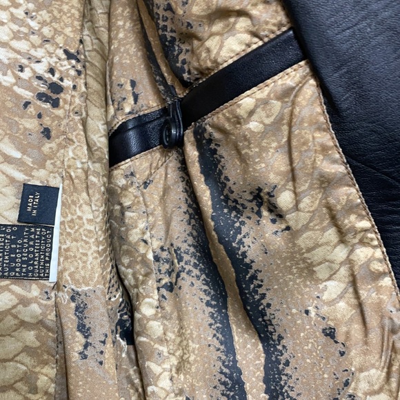 ROBERTO CAVALLI LEATHER JACKET 🔥 - Picture 4 of 7